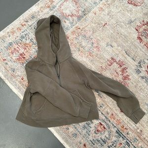 Green lululemon scuba quarter zip